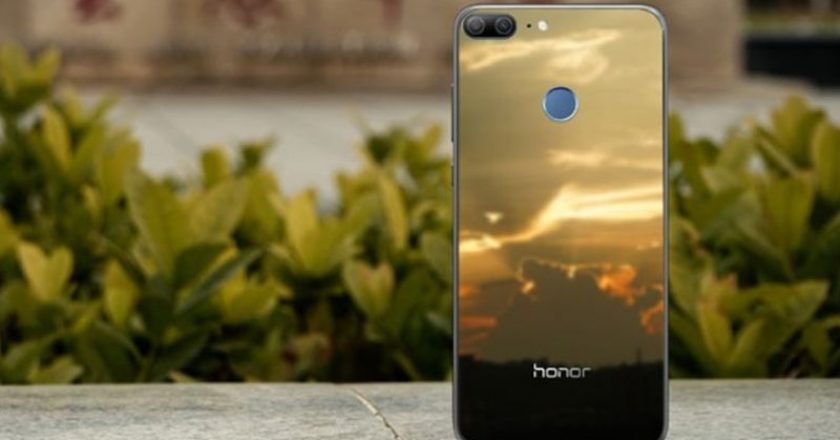 Honor 10 is Officially Launched in Indonesia - The Most Innovative Flagship Model in 2018 with AI Photography and Exquisite Aurora Glass Design