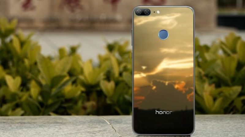 Honor 10 is Officially Launched in Indonesia - The Most Innovative Flagship Model in 2018 with AI Photography and Exquisite Aurora Glass Design